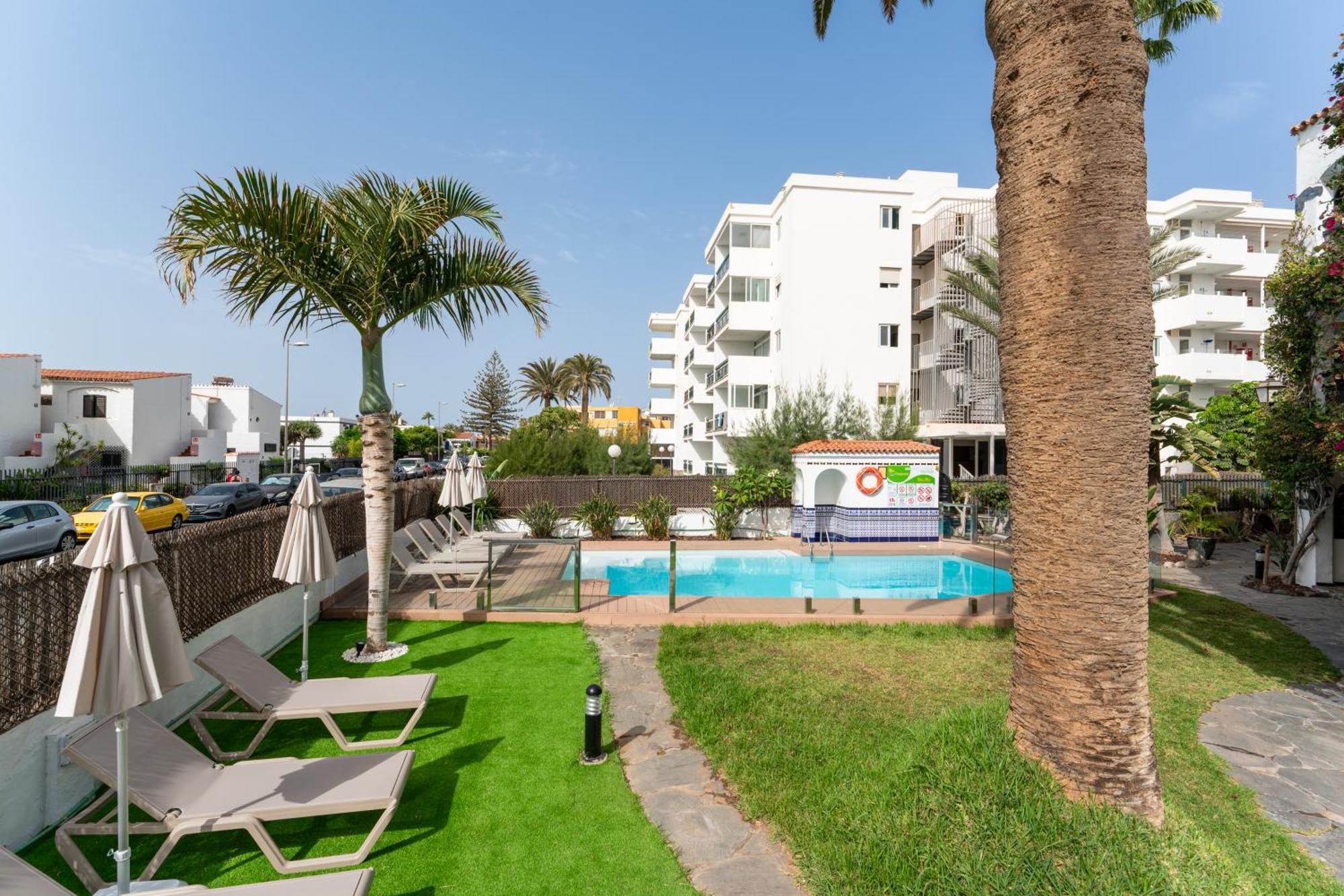 Alsol El Chaparral Aparthotel Плая дел Инглес Екстериор снимка