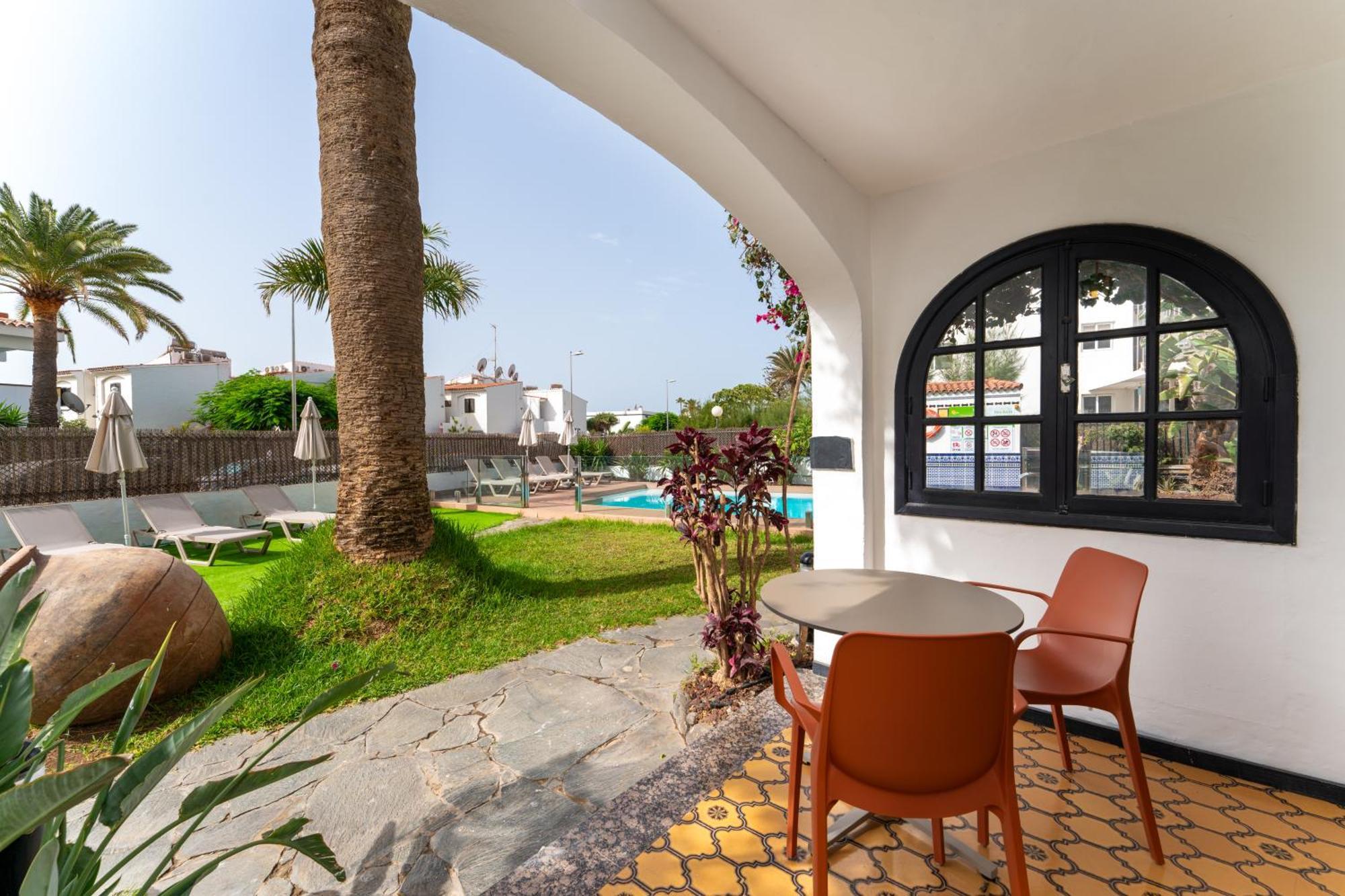 Alsol El Chaparral Aparthotel Плая дел Инглес Екстериор снимка